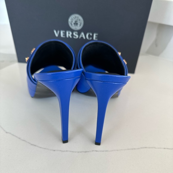 Versace Logo Mules Sandals Heels Blue - Picture 2 of 6